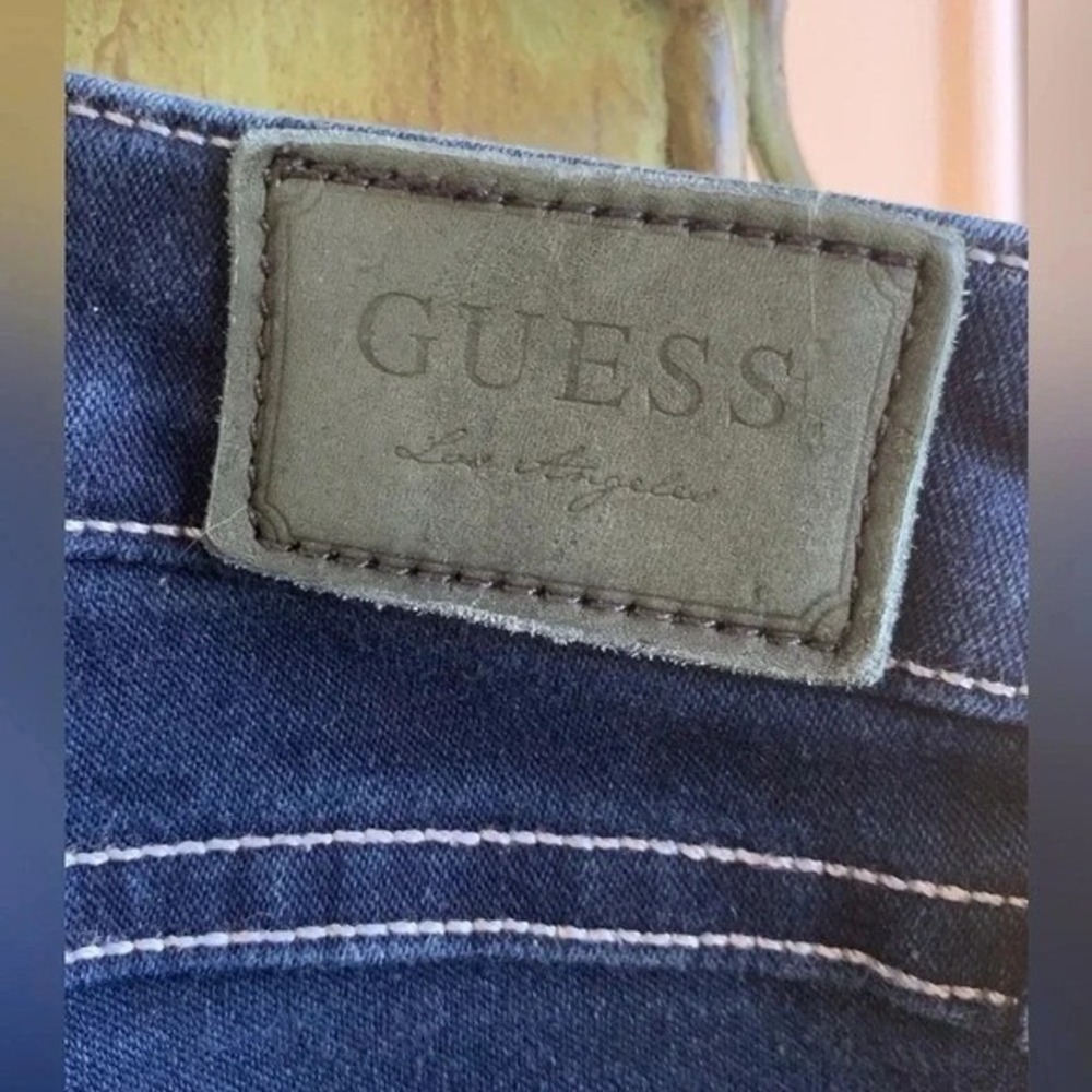 GUESS Los Angeles Women's Dark Wash 29 X 30 Denim Skinny Jeans - Picture 5 of 8